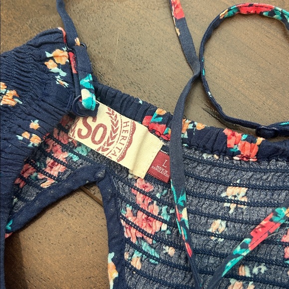 SO kohls dress and top bundle - Picture 6 of 8